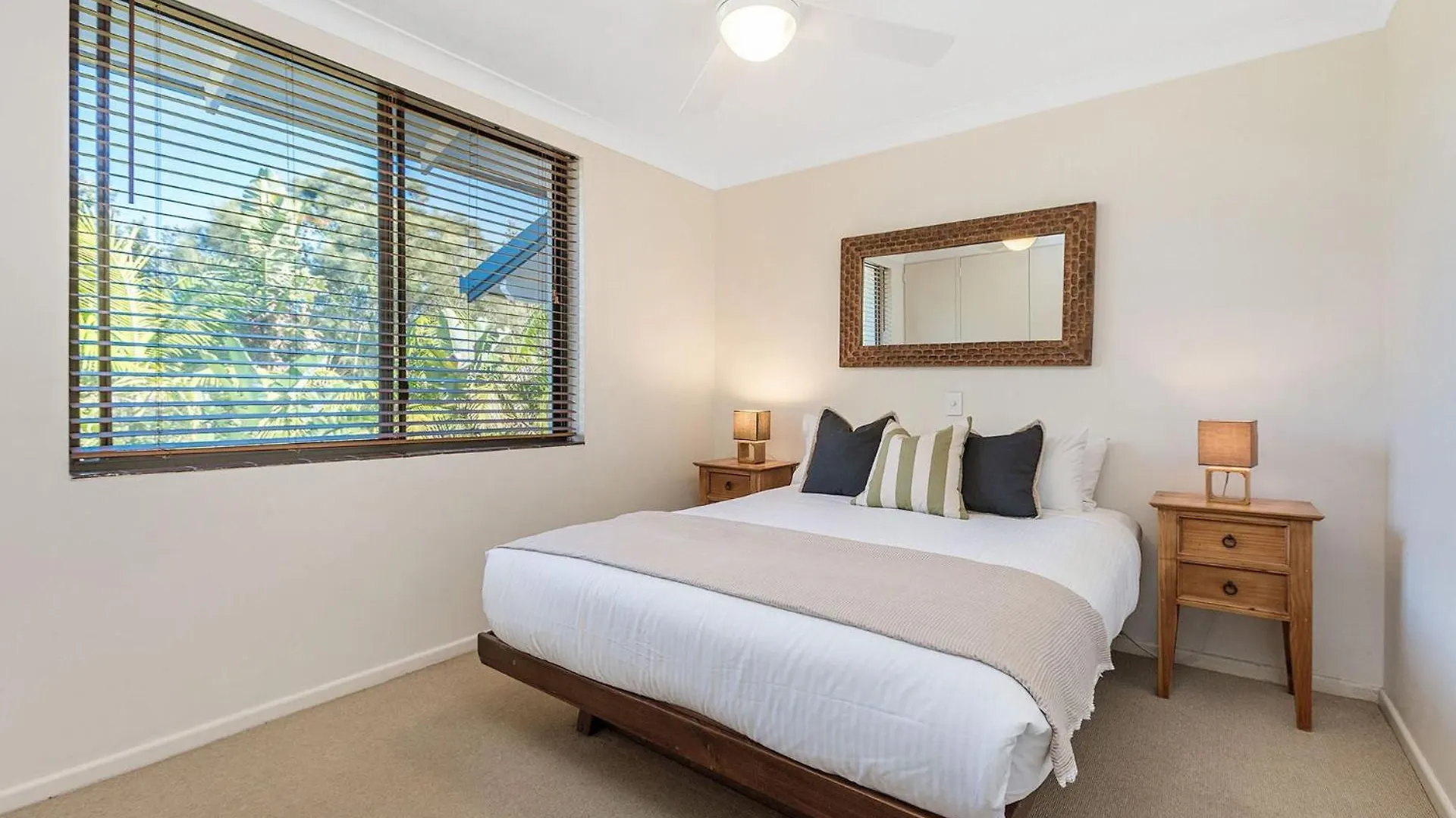 Lisa'S On Lawson Apartment Byron Bay